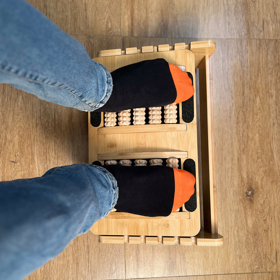 Swing-Rolrest Foot Rest